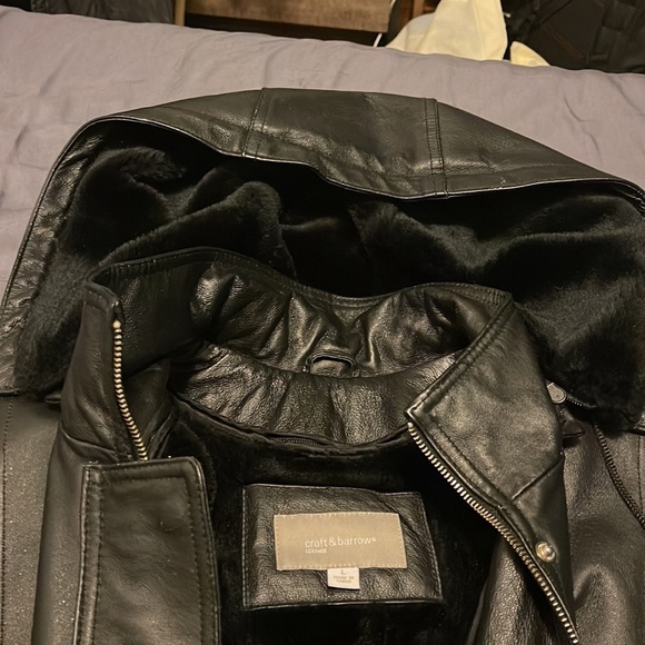Genuine leather jacket - Picture 3 of 12